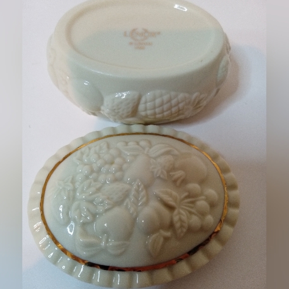 Lenox Fruits Of Life porcelain/ceramic trinket box - Picture 7 of 8
